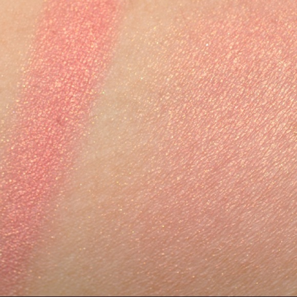 NIB Rock & Republic Contrived Pressed Blush in Call Me DISCONTINUED - Picture 6 of 6